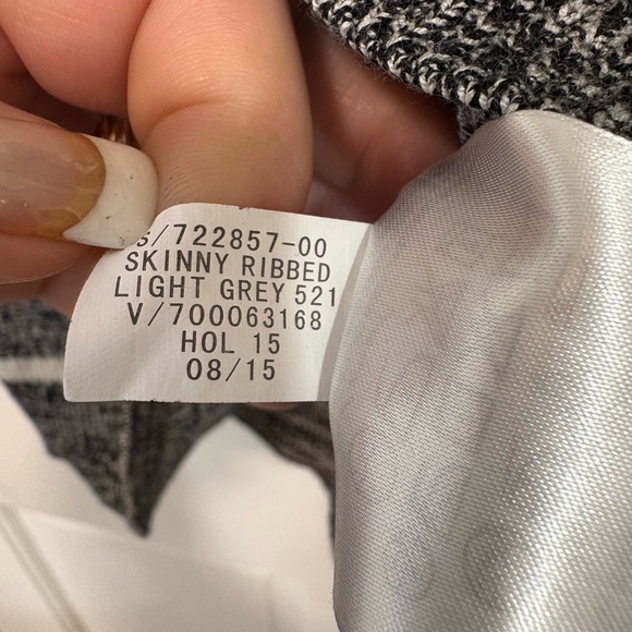 Banana Republic Ribbed Monochrome Striped Sweater Crew Neck Black/Gray Heavy Med - Picture 7 of 11